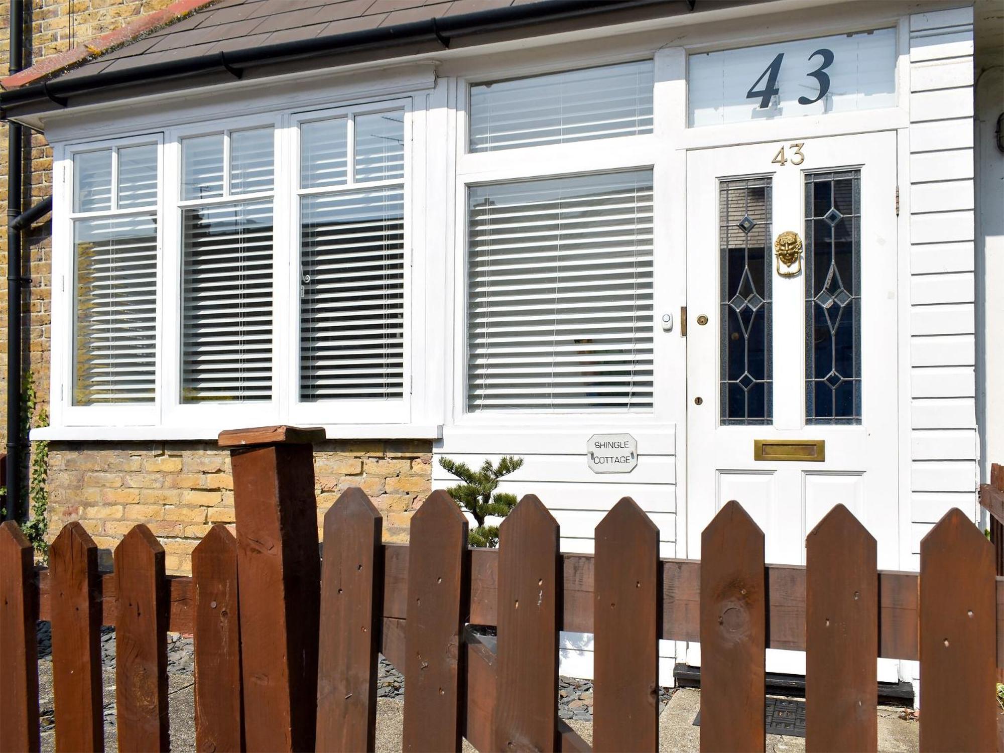 Shingle Cottage Whitstable Exterior photo